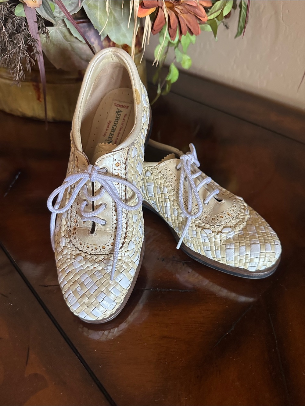 Aerogreen Cream Woven Leather Lace-Up ladies golf shoes